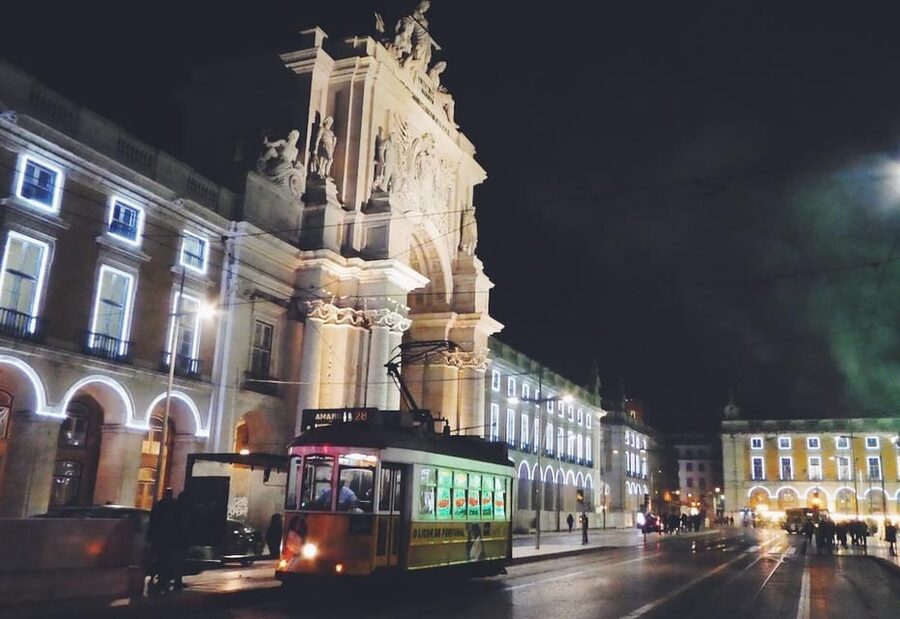 Lisbon: Private Christmas Lights Tour by Eco Tuk Tuk - Why Lisbon’s Christmas lights work so well by tuk tuk