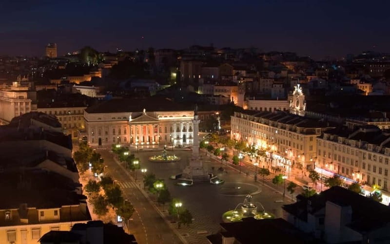 Lisbon: Private Night Tour with Fado Dinner Show - What the Four Hours Really Include