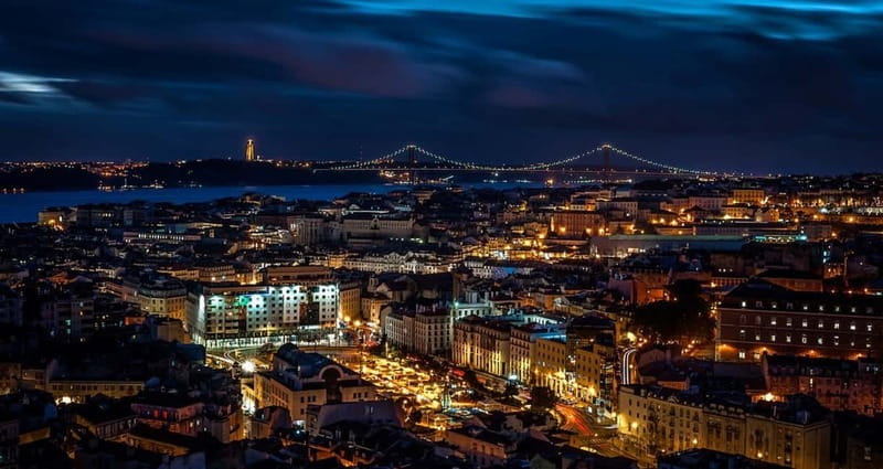 Lisbon: Private Night Tour with Fado Dinner Show - Cost, Comfort, and Who Gets the Best Value