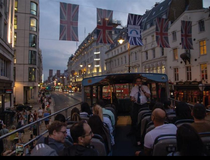 London: Christmas Lights Nighttime Bus Tour with Live Guide - FAQ