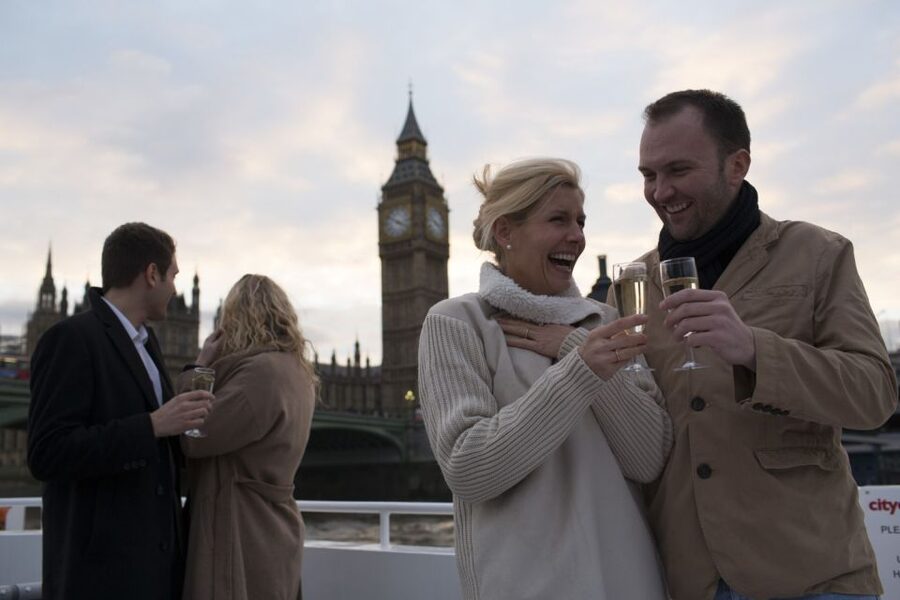 London: River Thames Evening Cruise with Bubbly and Canapés - Canary Wharf and London’s changing skyline