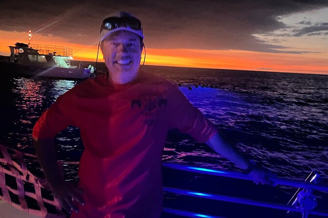 Manta Ray Night Snorkel in Kona - Crew style, safety, and the small comforts