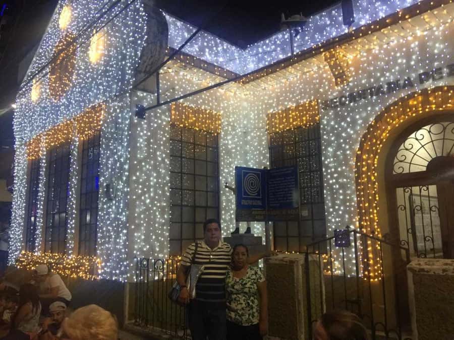 Medellin Christmas Lights Tour - What the private car adds