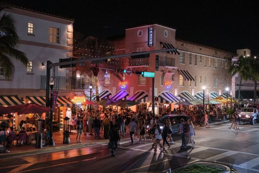 Miami: Open-top Bus Sightseeing Night Tour with Live Guide - What the $36 price buys you