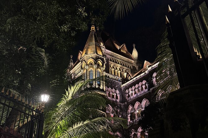 Mumbai By Night: Lights & Luminance - A private car makes the city easier
