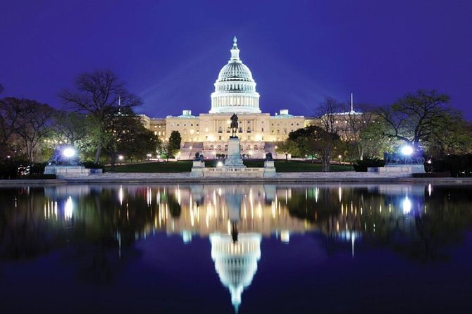 National Mall Monuments Night Tour with 10+ Stops, Entry Tickets - The war memorials after sunset
