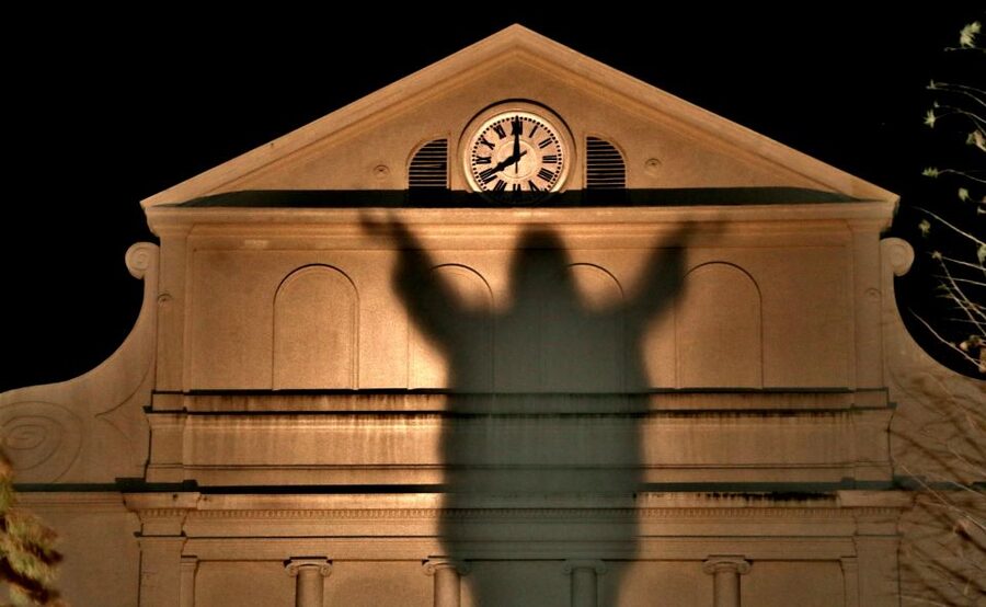 New Orleans: 5 in 1 Ghost & Mystery Evening Tour - How the walking route feels in practice