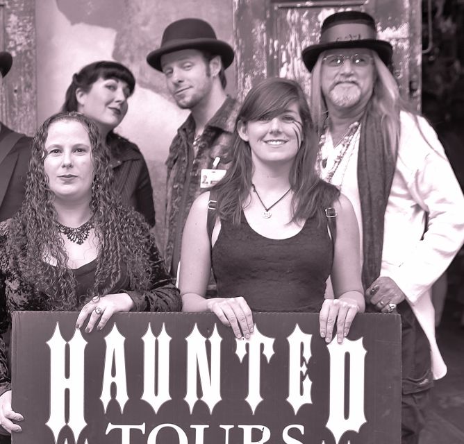 New Orleans: 5 in 1 Ghost & Mystery Evening Tour - Should you book the 5-in-1 evening tour?