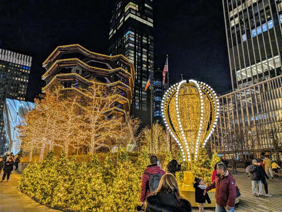 New York City: Guided Private Glass-Top Bus Tour at Night - Lower Manhattan and the food question