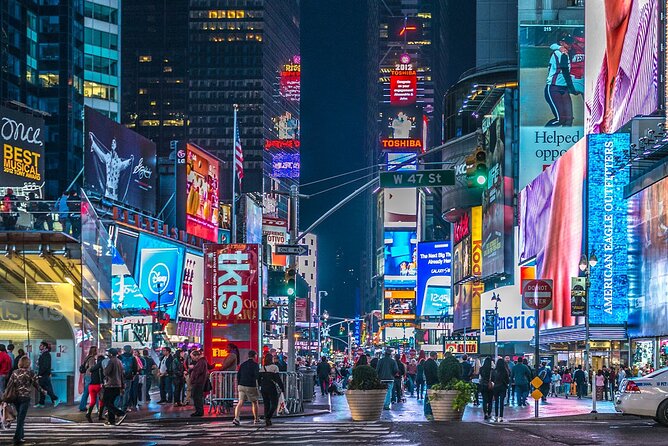 New York Night Tour: Open Top Bus Tour by TopView® - Crossing toward Brooklyn Bridge