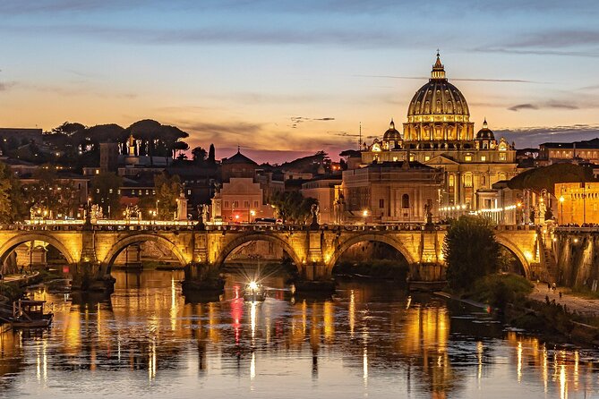 Night Tour of Rome with Local Pizza Dinner and Gelato Experience - Why Rome after dark works so well