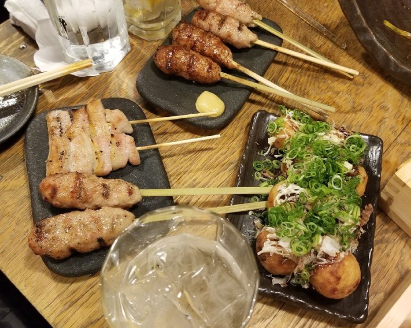 Osaka: Bar-Hopping Night Tour in Namba - First izakaya: kushikatsu and Osaka comfort food
