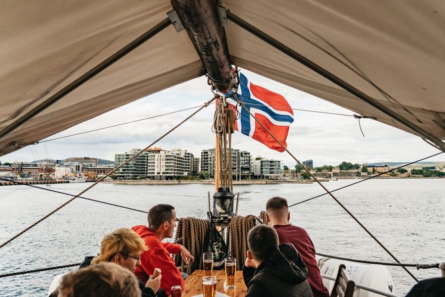Oslo: Fjord Evening Cruise with Shrimp Buffet - Bygdøy, Huk Bay, and Oslo from the water