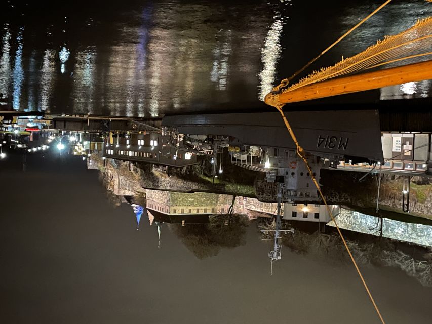 Oslo: Historic Myths & Legends Evening Walking Tour - Akershus Fortress, prisoners, and medieval engineering