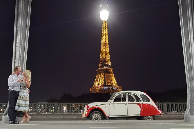 Paris by Night - Side streets, a small island, and literary Paris