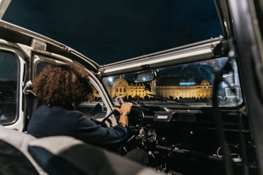 Paris: Discover Paris by Night in a Vintage Car with a Local - Starting from your hotel and getting your bearings