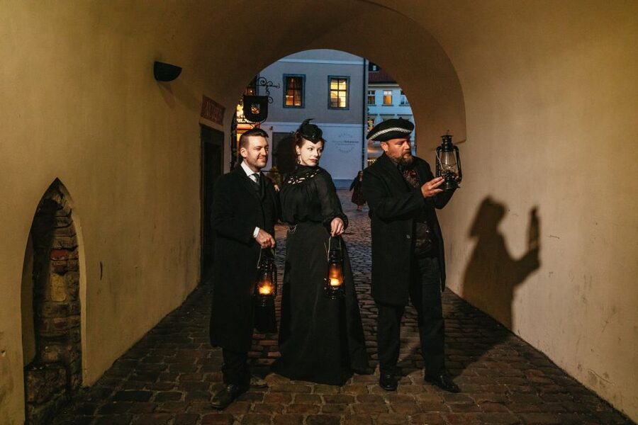 Prague: Ghosts and Legends Nighttime Guided Walking Tour - Beginning at Old Town Square and Týn Church