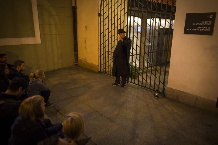 Prague: Ghosts and Legends of the Old Town Evening Tour - The Spanish Synagogue and the city’s layered past