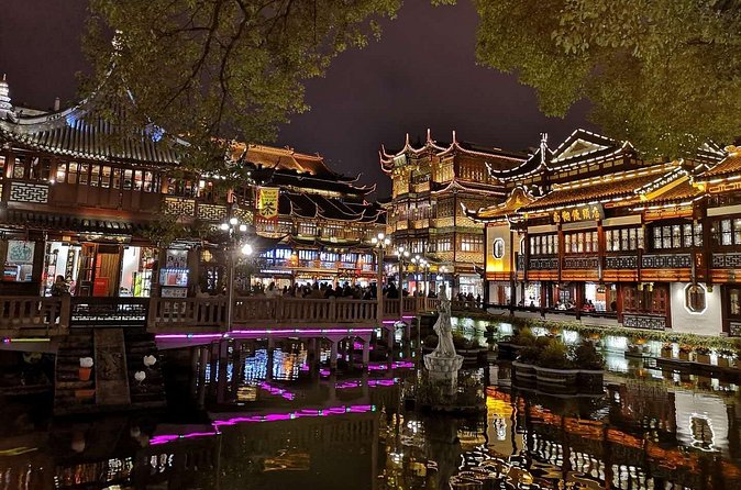 Private Evening Tour: VIP Huangpu River Cruise and Shanghai Lights - Is $128 per person good value?