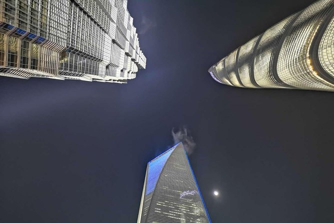 Private Evening Tour: VIP Huangpu River Cruise and Shanghai Lights - The 80-minute VIP Huangpu River cruise