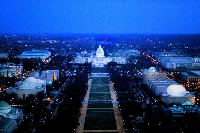 Private Night-Time Monuments Tour of DC for up to 10 Guests - Why Washington at night works so well