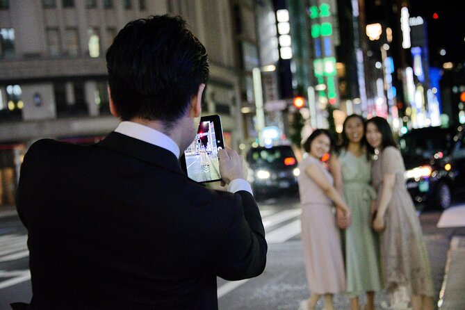 Private Tokyo Night Tour - Why Tokyo looks different from the back seat