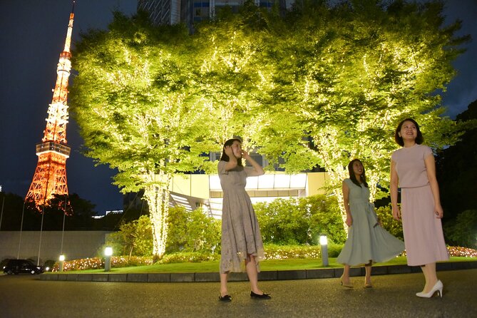 Private Tokyo Night Tour - Tokyo Tower is the evening’s classic photo stop