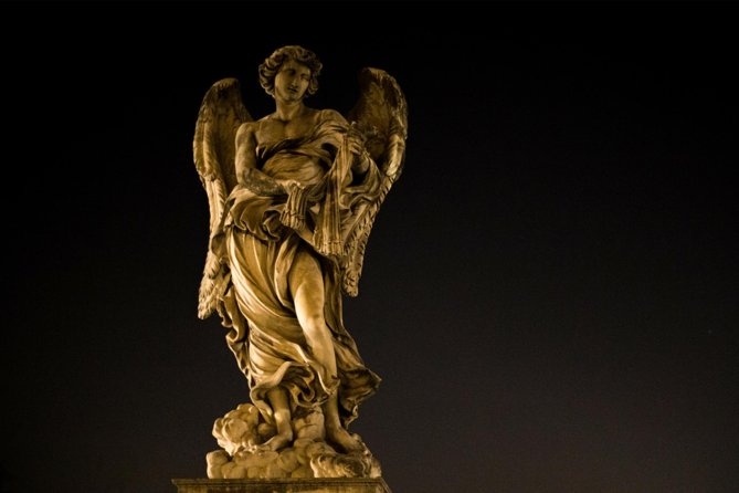 Rome by Night Walking Tour - Legends & Criminal Stories - What the guides do best