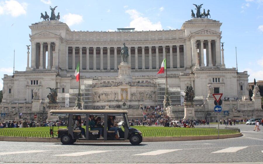 Rome: Night Tour of the City by Golf Cart (Private option) - Circus Maximus and the Forum Boarium