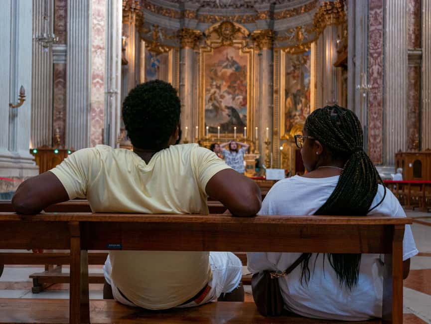 Rome: Small-Group Guided Day or Night Walking Tour - Galleria Sciarra adds an elegant detour