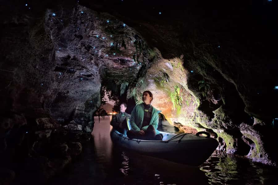 Rotorua: Glow Worm Kayak Tour - Key points to know before booking