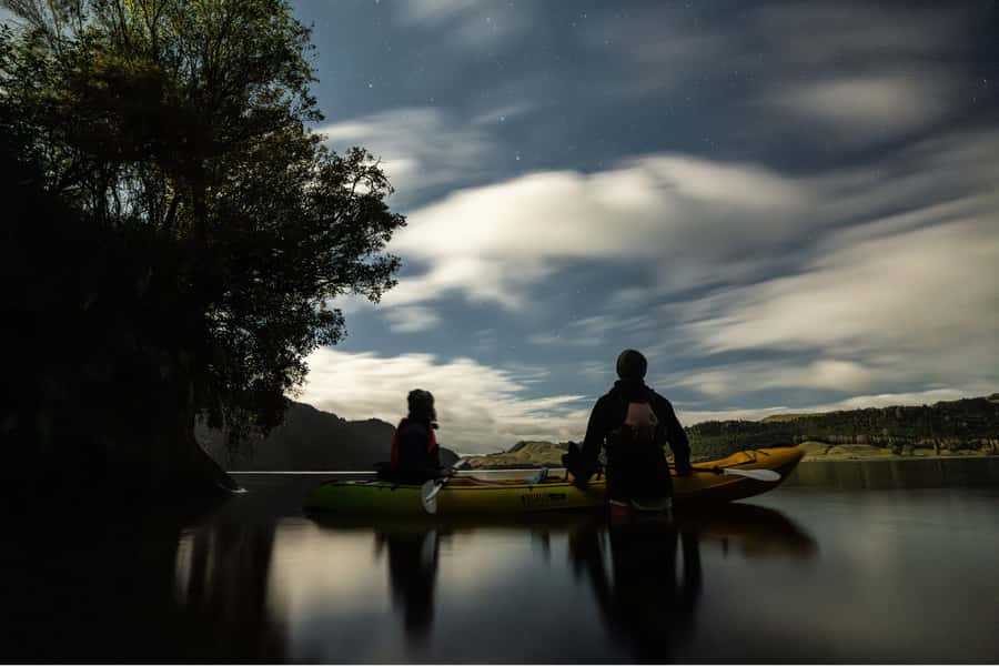 Rotorua: Glow Worm Kayak Tour - Why the glow worm caves are the main event