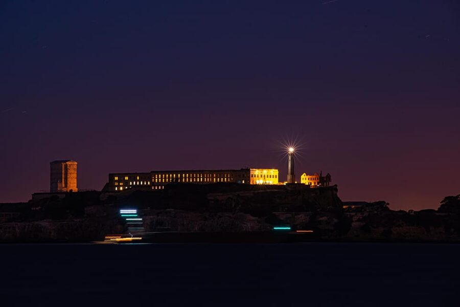 San Francisco: Alcatraz Night Tour with SF Bay Cruise - Escape Attempts, Cells, and the Island’s Darker Mood