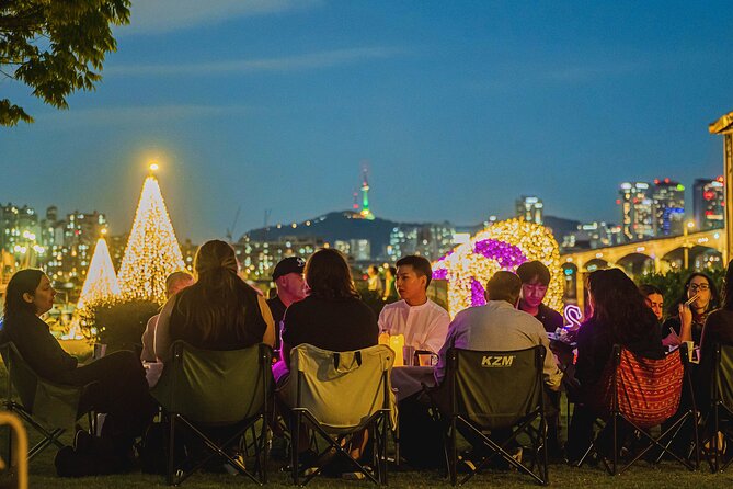 Seoul Han River Night Tour: Picnic, Games & Starlight Cruise - Starting at Yeouinaru Station and meeting the guide