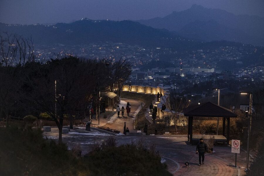 Seoul: Nighttime Hidden Gems Walking Tour - Key points to know before you book