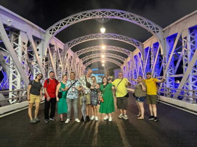 Singapore: Guided Street Food Tour at Night