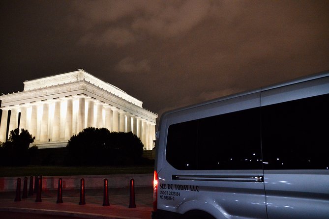 Small Group National Mall Night Tour with 10 Top Attractions - Meeting at the Grand Hyatt and settling into the van