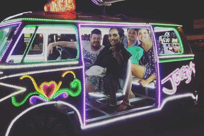 Small-Group Walking and Food Tour by Night in Yogyakarta - Starting at Tugu Jogja after sunset