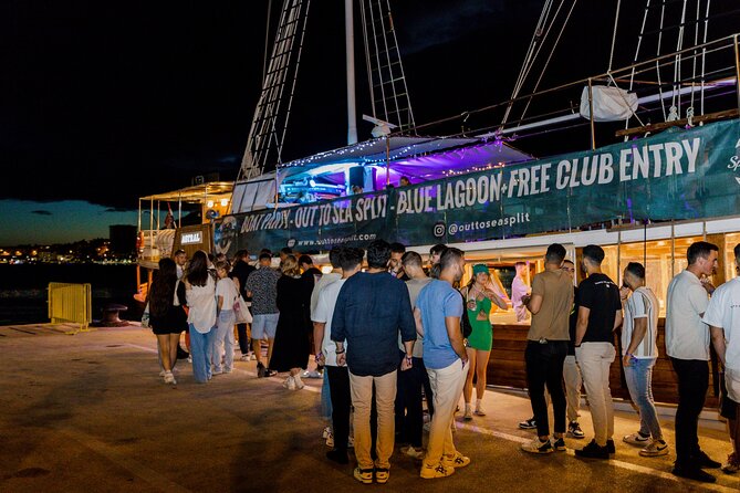Split: Night Boat Party with DJ, Free Shots & After-Party - Key details before you book