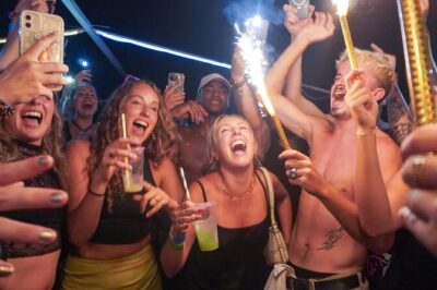 Split: Night Boat Party with DJ, Free Shots & After-Party