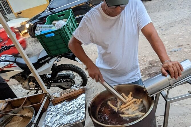 Tacos after Dark Tour with Vallarta Eats - The guides make the difference