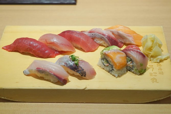 Tokyo Night Foodie Tour in Shinjuku - Seasonal Sushi, Wagyu Beef - Meeting in Nishishinjuku and finding your bearings