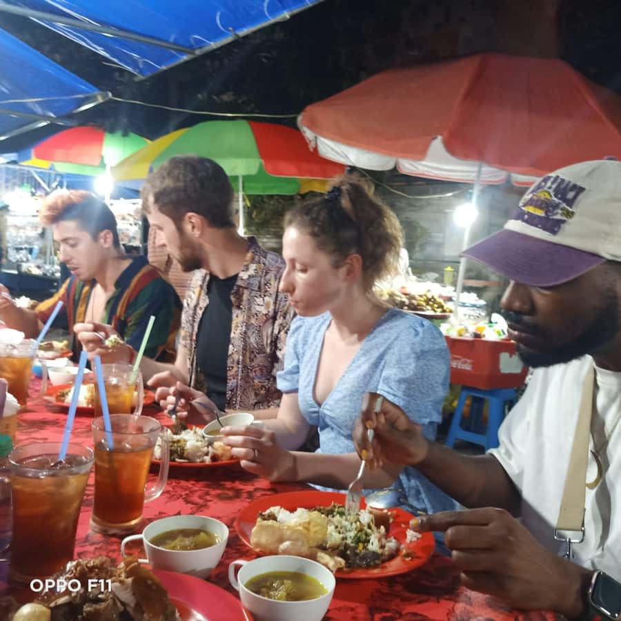 Ubud Traditional Night Market Food Tour-All Inclusive - Who should book, and who should skip it