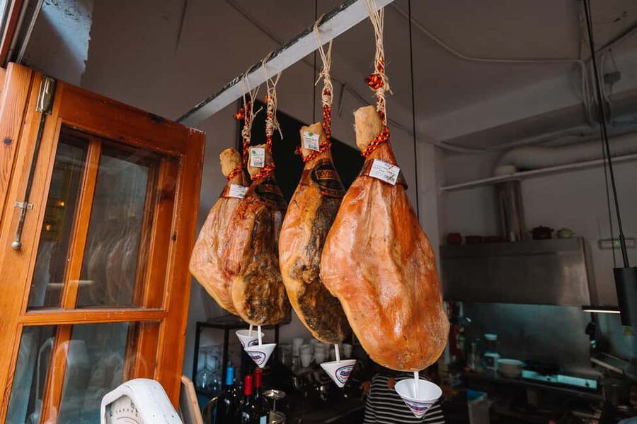 Valencia: Tapas and Drinks Evening Tour - What you are likely to eat