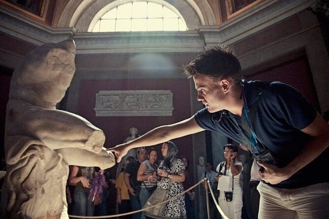 Vatican Evening Tour: the Museums at Their Best I Max 6 People - A small group that feels easier to manage
