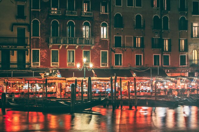 Venice by Night: Highlights & Hidden Gems Tour - Walking through Cannaregio’s quieter lanes