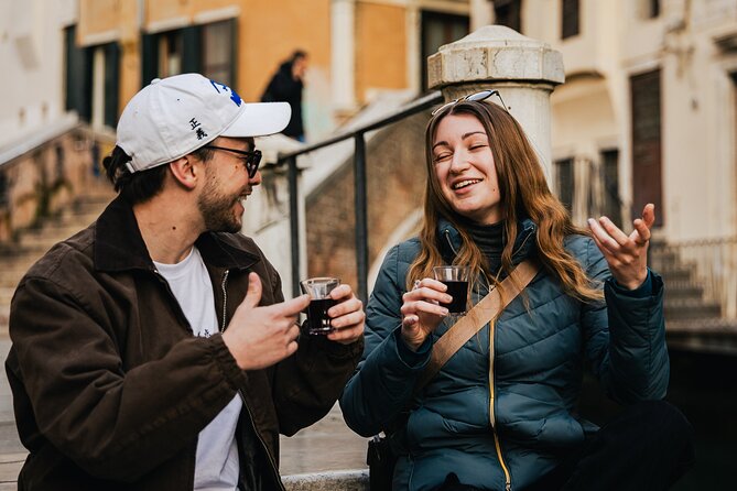Venice Evening Food Tour: Bites, Drinks & Sit-Down Dinner - Ending near Rialto Bridge