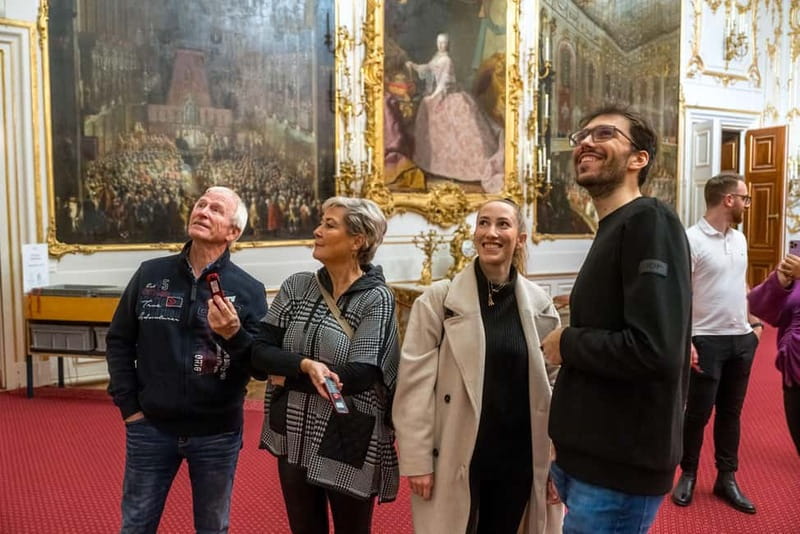 Vienna: Schönbrunn Palace Evening Tour, Dinner and Concert - Who will enjoy this six-hour evening