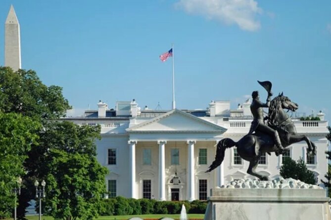 Washington DC Night-Time City Tour - Ending at the White House