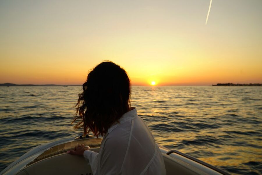 Zadar: Sunset and Night Cruise with Unlimited Sparkling Wine - What the guide adds to the experience